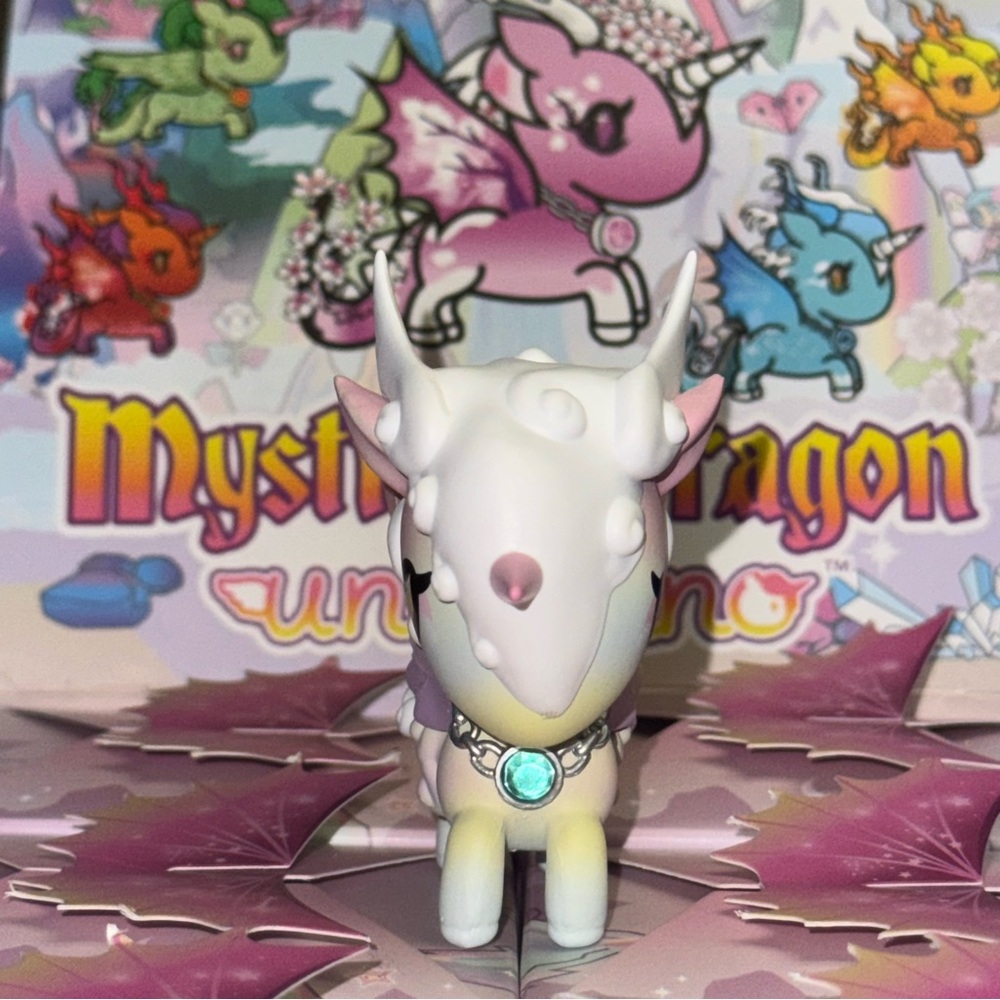 tokidoki Prism Dragon Unicorno from Mystical Dragon Unicorno Series - Picture 2 of 6